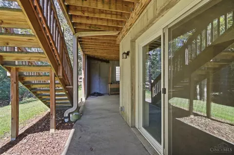 Exterior - 5127 Oak Brook Dr, Cincinnati, OH 45244 photo 16 of 18