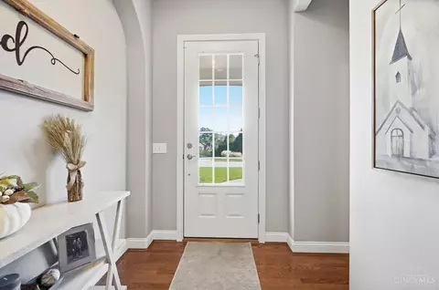 Entry Way - 5127 Oak Brook Dr, Cincinnati, OH 45244 photo 1 of 10