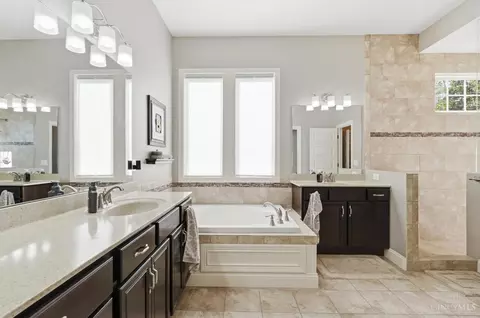 Bath - 5127 Oak Brook Dr, Cincinnati, OH 45244 photo 2 of 13