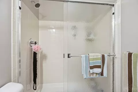 Bath - 5127 Oak Brook Dr, Cincinnati, OH 45244 photo 13 of 13