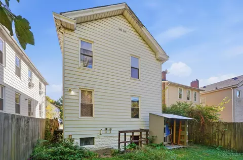 Exterior - 1013 Rapid Ave, Cincinnati, OH 45205 photo 5 of 9