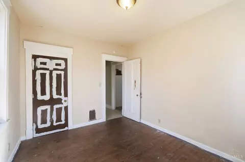 Bedroom - 1013 Rapid Ave, Cincinnati, OH 45205 photo 5 of 5