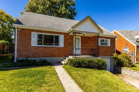 Exterior - 5745 Glow Ct, Cincinnati, OH 45238 photo 2 of 11