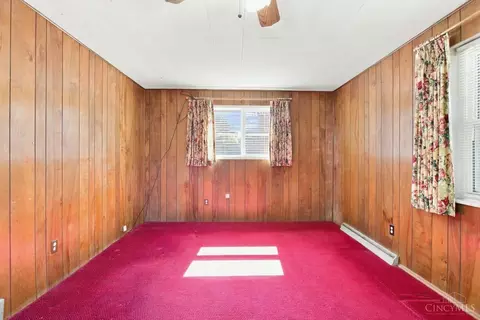 Bedroom - 5745 Glow Ct, Cincinnati, OH 45238 photo 10 of 10