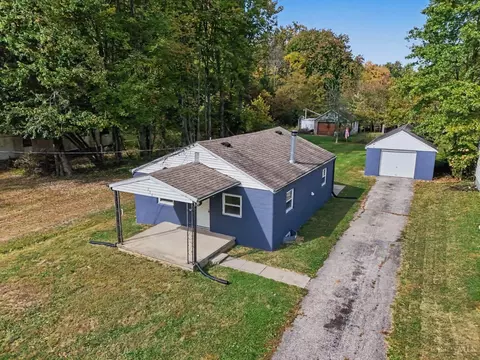 230 Osborne St, Bethel, OH 45106