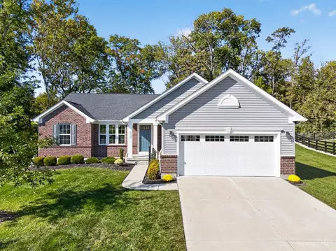 1218 Autumn Ridge Dr, Lebanon, OH 45036