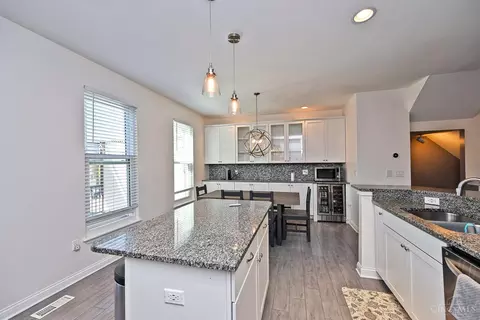 Kitchen - 1015 Cutter St, Cincinnati, OH 45202 photo 2 of 2