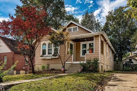 1615 Tuxworth Ave, Cincinnati, OH 45238