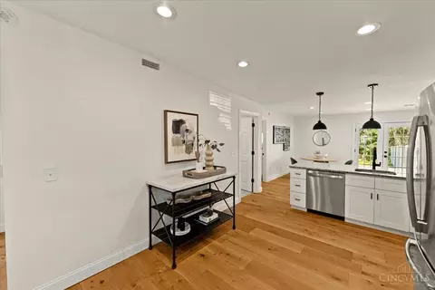 Entry Way - 6002 Eleanor St, Fairfax, OH 45227 photo 1 of 1