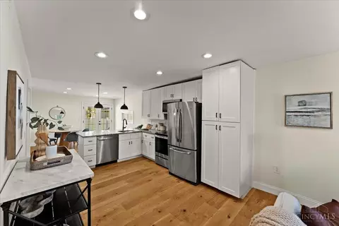 Kitchen - 6002 Eleanor St, Fairfax, OH 45227 photo 1 of 7