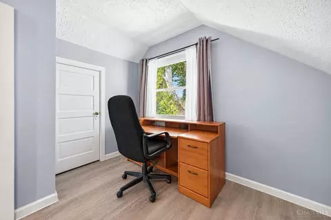 7119 Dunn Rd, Anderson Twp, OH 45230