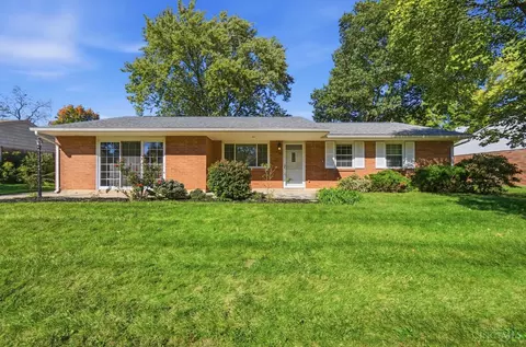 2525 Allenby Pl, Dayton, OH 45449