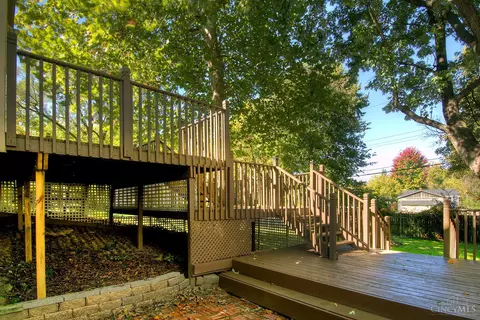 Exterior - 191 Carmen Ave, Hamilton, OH 45013 photo 3 of 4