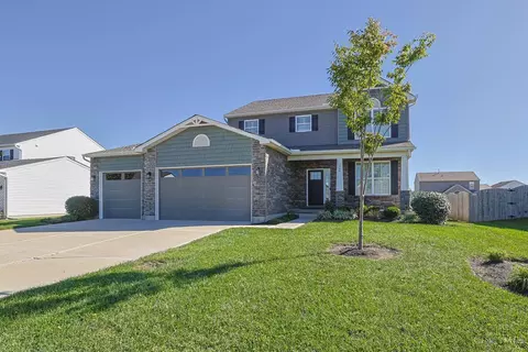 306 Brampton Pl, Trenton, OH 45067
