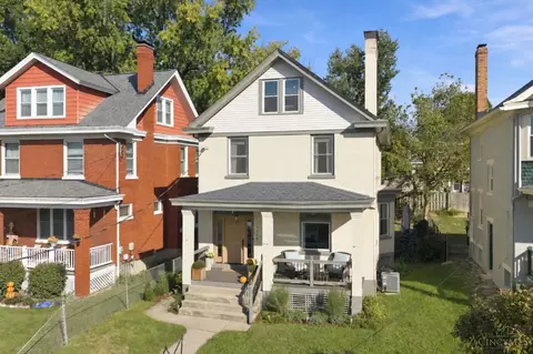 Exterior - 4216 Tower Ave, Saint Bernard, OH 45217 photo 1 of 10