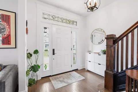Entry Way - 4216 Tower Ave, Saint Bernard, OH 45217 photo 1 of 6
