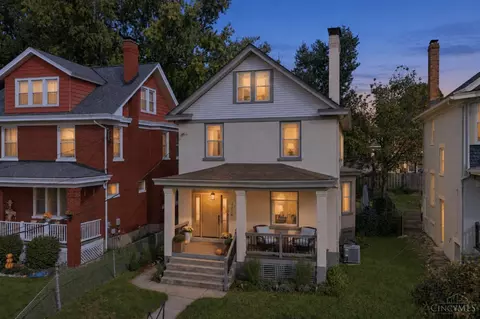 Exterior - 4216 Tower Ave, Saint Bernard, OH 45217 photo 7 of 10