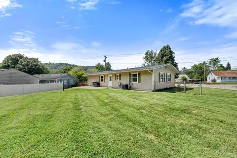 Exterior - 1100 State St, Harrison, OH 45030 photo 4 of 4