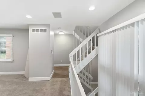 Entry Way - 2120 Gilbert Ave, Cincinnati, OH 45206 photo 2 of 2