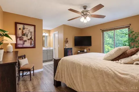 Bedroom - 1056 Crisfield Dr, Cincinnati, OH 45245 photo 1 of 3