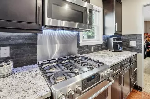 Kitchen - 6796 Warder Dr, Cincinnati, OH 45224 photo 7 of 9