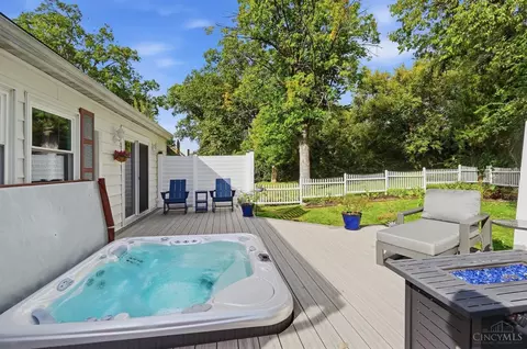 Exterior - 6796 Warder Dr, Cincinnati, OH 45224 photo 3 of 20