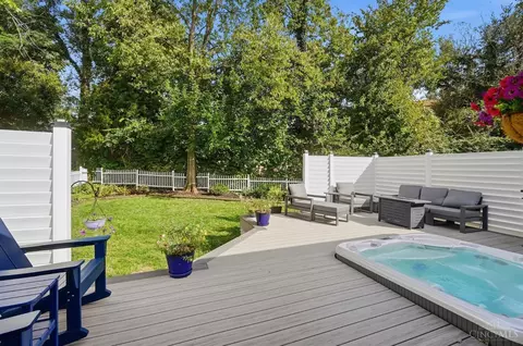Exterior - 6796 Warder Dr, Cincinnati, OH 45224 photo 9 of 20