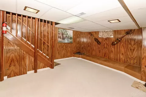 Other - 6815 Hampton Dr, Silverton, OH 45236 photo 6 of 12