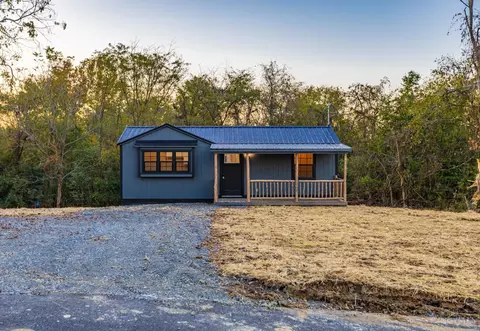2115 Old State Rd, Manchester, OH 45144