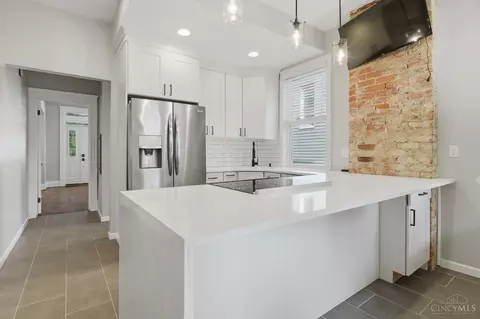 Kitchen - 1333 Myrtle, Cincinnati, OH 45206 photo 3 of 4