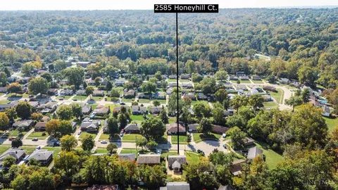 View/Area - 2585 Honeyhill Ct, Reading, OH 45236 photo 1 of 8