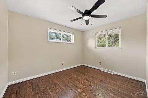 Bedroom - 2585 Honeyhill Ct, Reading, OH 45236 photo 5 of 9