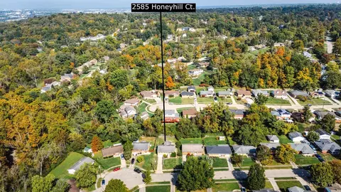 View/Area - 2585 Honeyhill Ct, Reading, OH 45236 photo 5 of 8