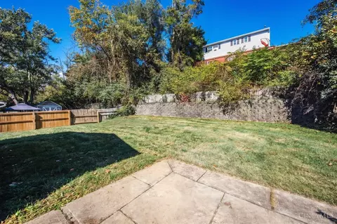 Exterior - 2585 Honeyhill Ct, Reading, OH 45236 photo 6 of 8