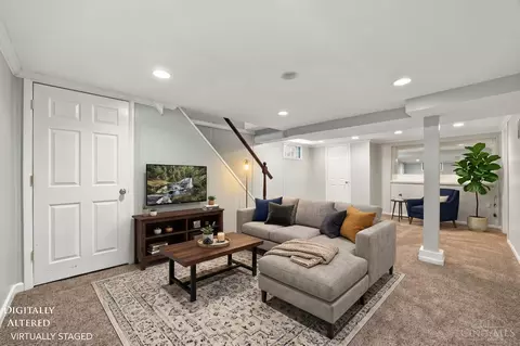 Living - 2585 Honeyhill Ct, Reading, OH 45236 photo 11 of 11