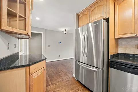 Kitchen - 2585 Honeyhill Ct, Reading, OH 45236 photo 3 of 6