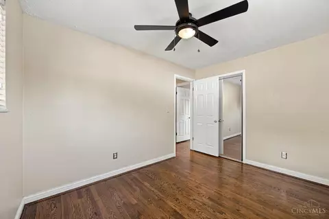 Bedroom - 2585 Honeyhill Ct, Reading, OH 45236 photo 6 of 9