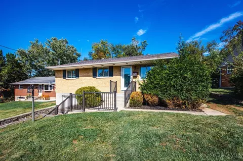 Exterior - 2585 Honeyhill Ct, Reading, OH 45236 photo 7 of 8