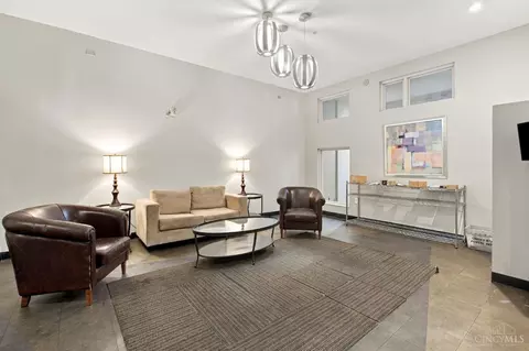 Living - 1150 Vine St, Cincinnati, OH 45202 photo 2 of 6