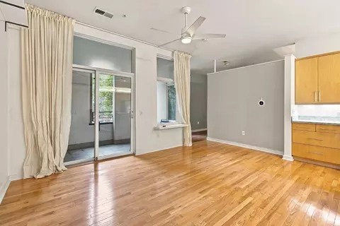 Living - 1150 Vine St, Cincinnati, OH 45202 photo 6 of 6