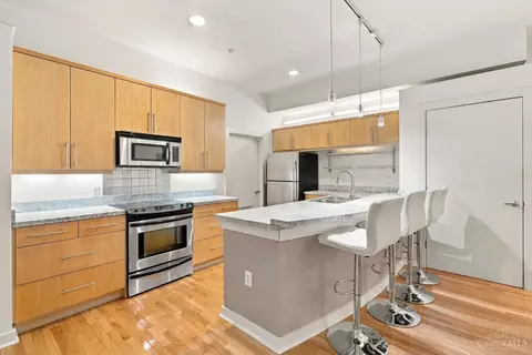 Kitchen - 1150 Vine St, Cincinnati, OH 45202 photo 5 of 6