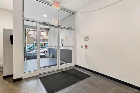 Entry Way - 1150 Vine St, Cincinnati, OH 45202 photo 1 of 3