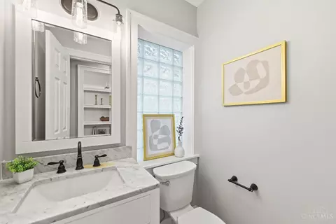 Bath - 3055 Springer Ave, Cincinnati, OH 45208 photo 1 of 3