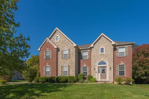 6398 Mueller Lakes Ln, Loveland, OH 45140