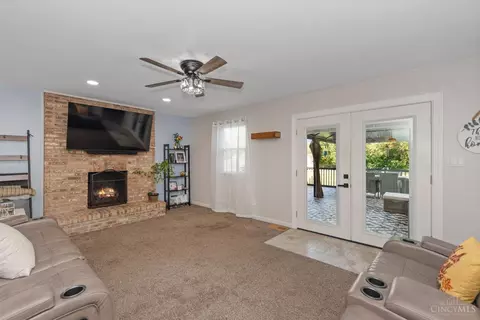 Living - 582 Virginia Ln, Cincinnati, OH 45244 photo 1 of 1
