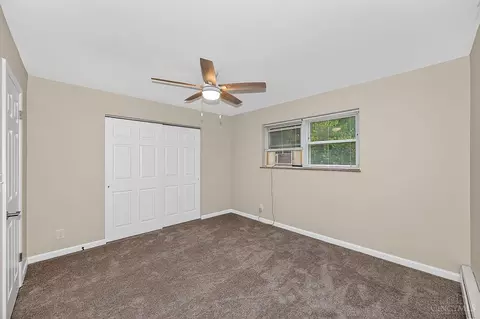 Bedroom - 1275 Sunset Ave, Cincinnati, OH 45205 photo 1 of 2