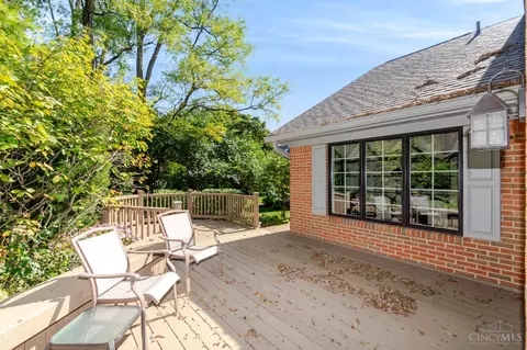 Exterior - 683 Renolda Woods Ct, Kettering, OH 45429 photo 3 of 8
