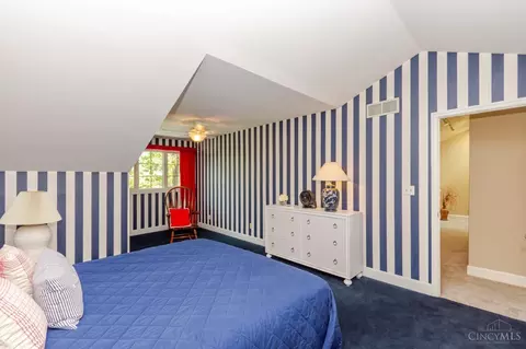Bedroom - 683 Renolda Woods Ct, Kettering, OH 45429 photo 5 of 6