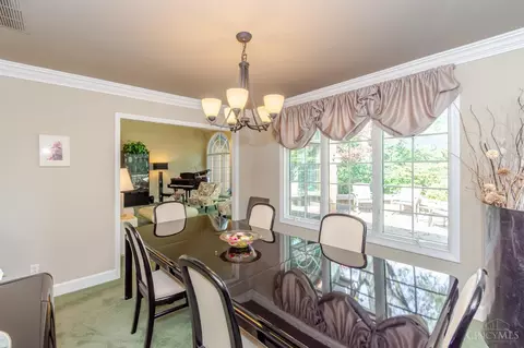 Dining - 683 Renolda Woods Ct, Kettering, OH 45429 photo 2 of 2