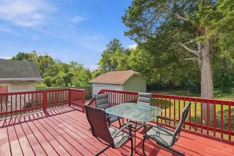 Exterior - 1121 Gilsey Ave, Cincinnati, OH 45205 photo 7 of 8